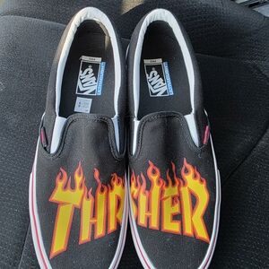 Vans Off The Wall *-Rare* Thrasher Skater Black Slip-On Shoes with Flame Design